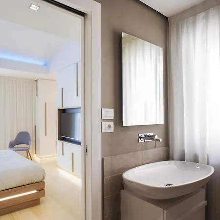 Canticle Luxury Apartman *
